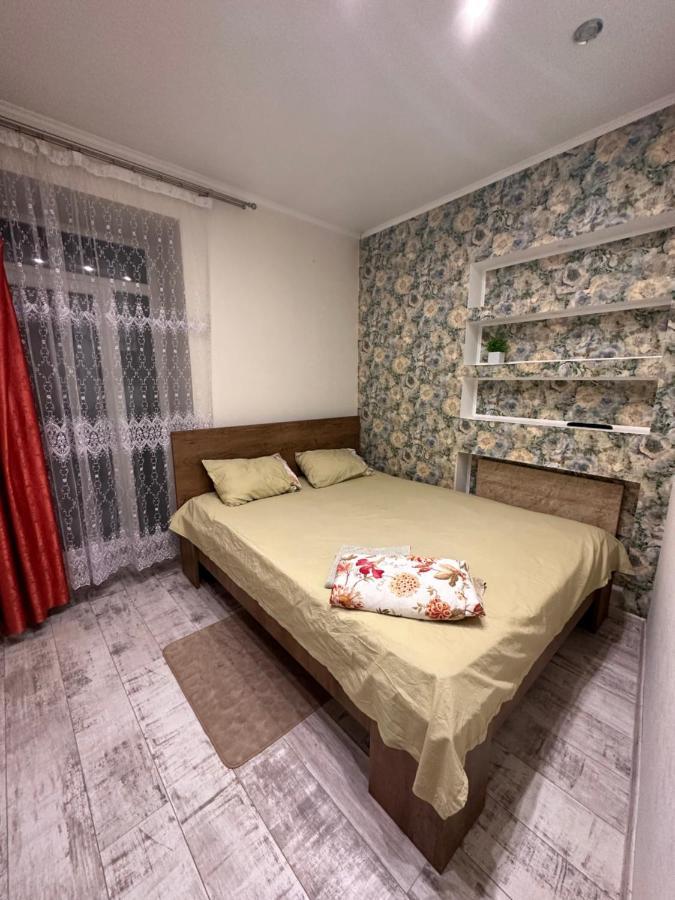 New Central 2Room Apartment Lviv Luaran gambar