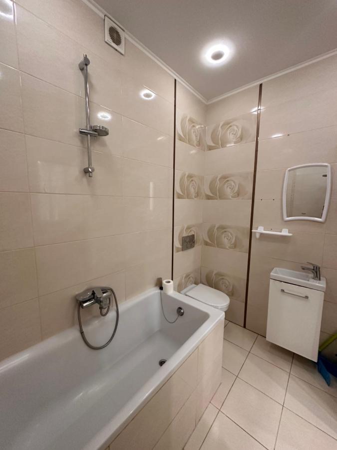 New Central 2Room Apartment Lviv Luaran gambar